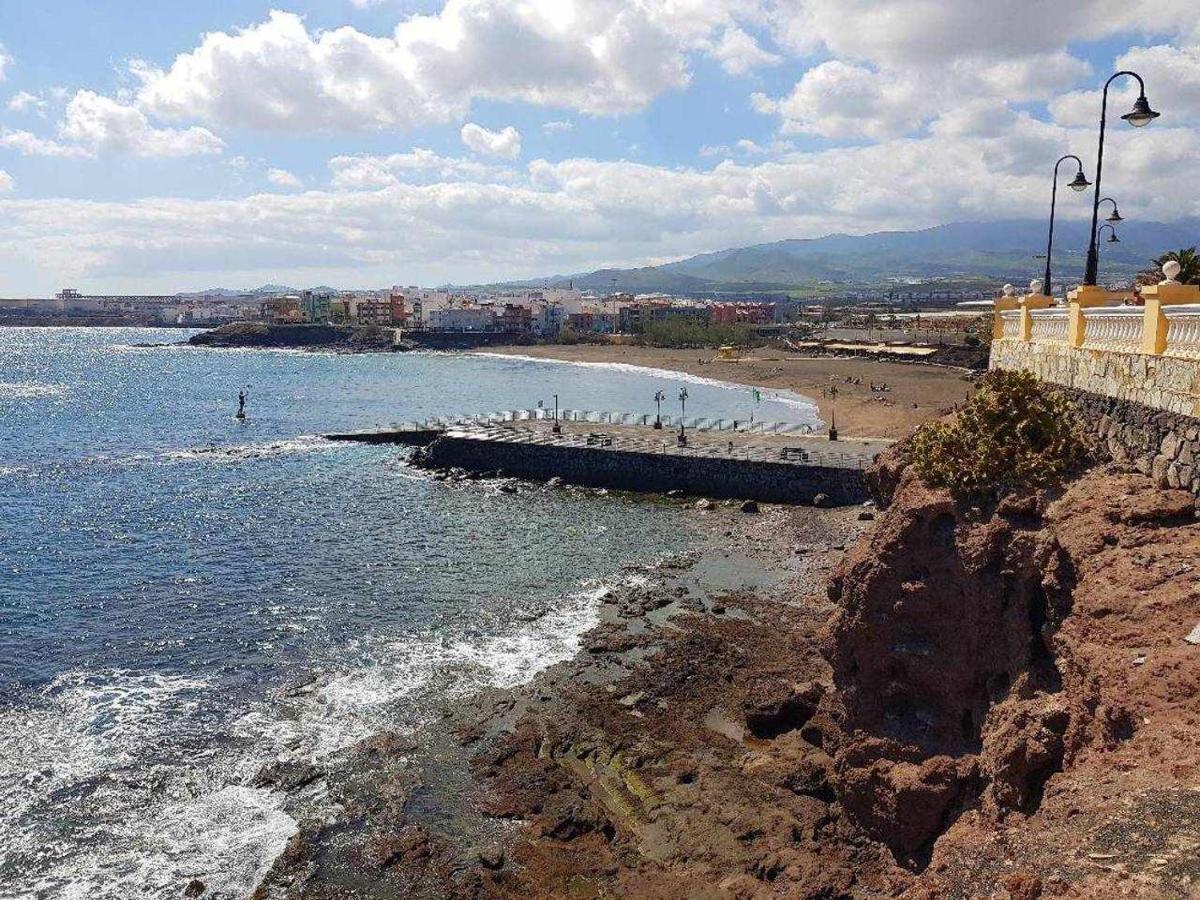 Piso En Primera Linea Con Vistas Directas Al Mar Melenara Εξωτερικό φωτογραφία