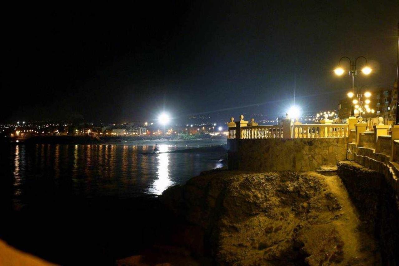 Piso En Primera Linea Con Vistas Directas Al Mar Melenara Εξωτερικό φωτογραφία